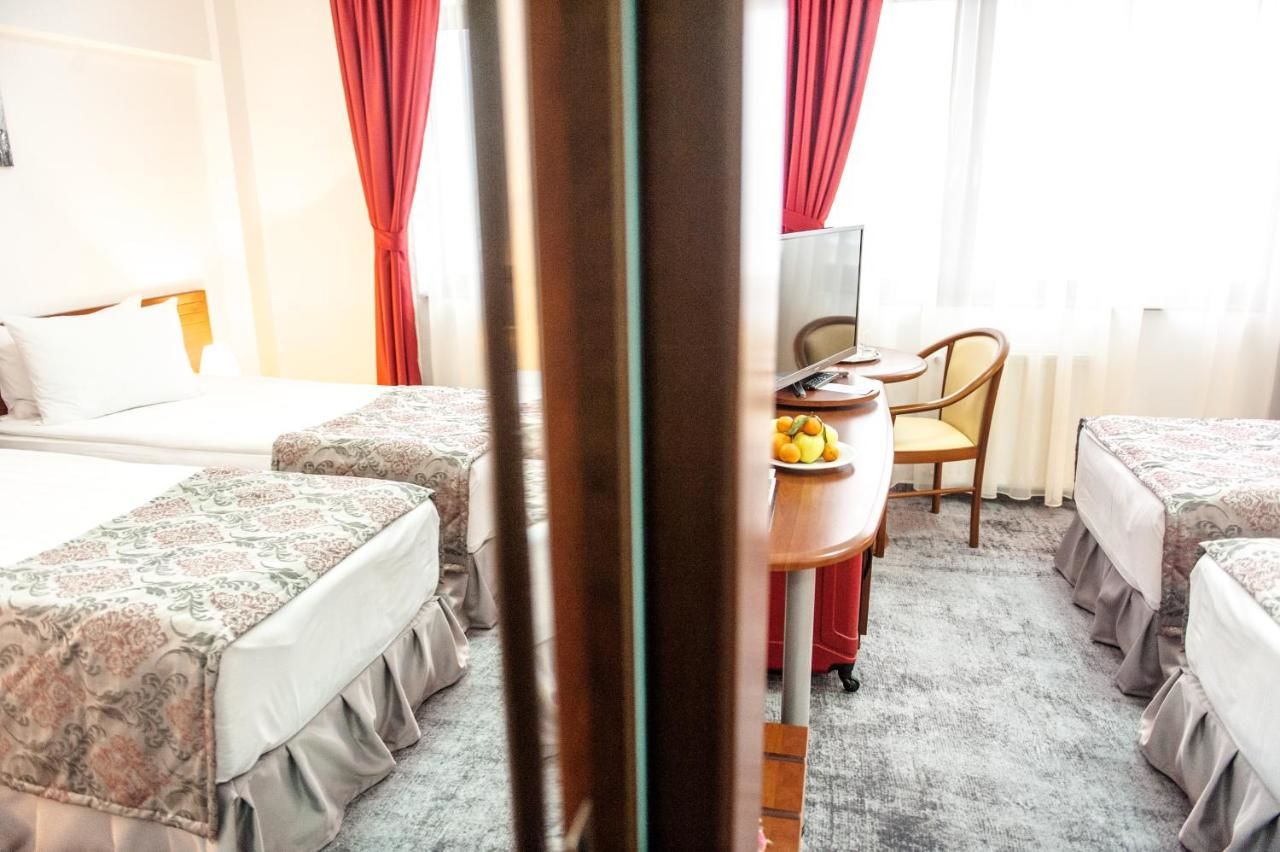 Отель Hotel Parc Sibiu Сибиу