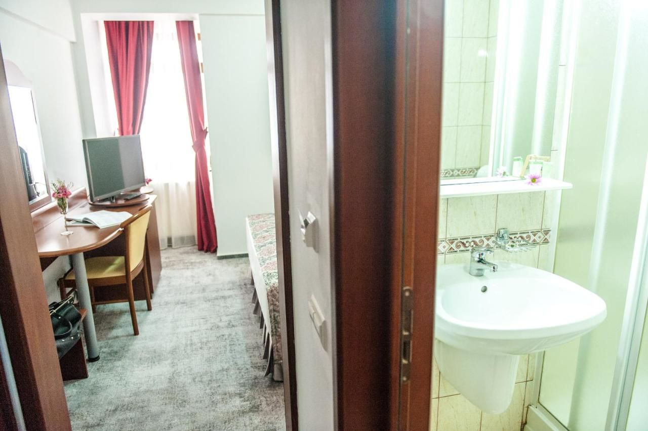 Отель Hotel Parc Sibiu Сибиу